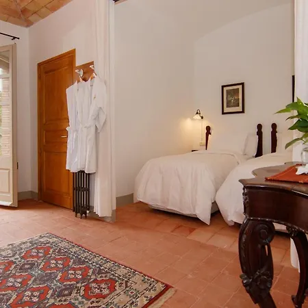 Casa *