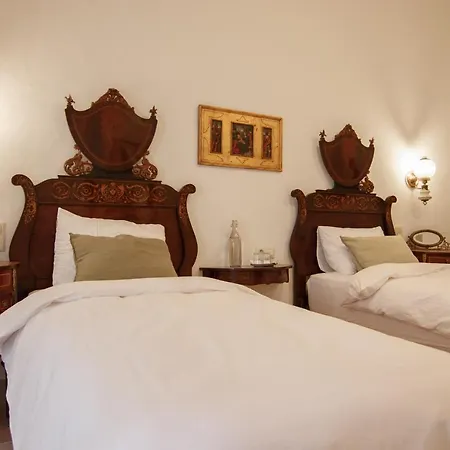 Casa *